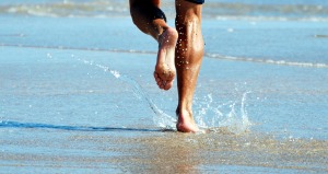 Running-on-beach-by-sundero